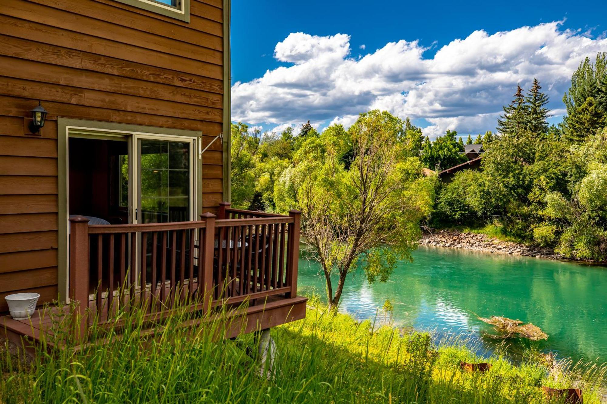 ווייטפיש Duck Inn Lodge מראה חיצוני תמונה