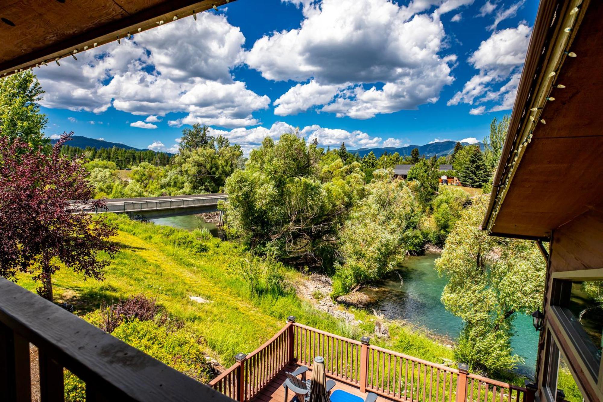 ווייטפיש Duck Inn Lodge מראה חיצוני תמונה